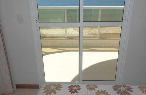 Guarapari Apartment | apt Beira Mar. Luxury, C / 3 bedrooms C / 1suites C / AR, C / 2gar. Balcony w / total vist
