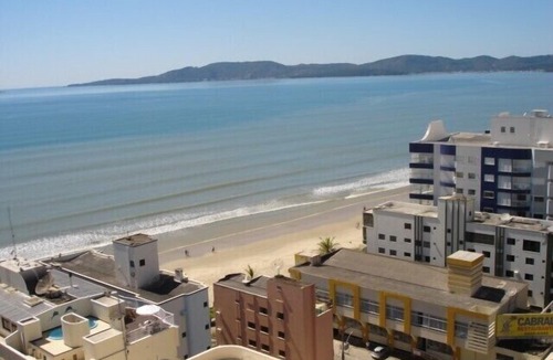 Andorinha Apartment | Apt. cover with great views of the sea front promenade, center.(See rates).