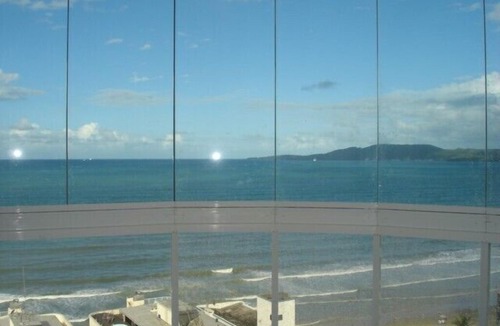 Andorinha Apartment | Apt. cover with great views of the sea front promenade, center.(See rates).