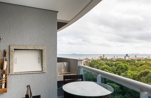 Centro Apartment | Apt W/balcony and BBQ 500m From the Beach Rml605