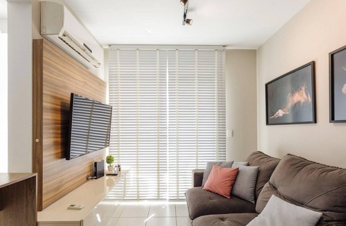 Florianopolis Apartment | Apt With Charming Sea View in Itacorubi Cmr204