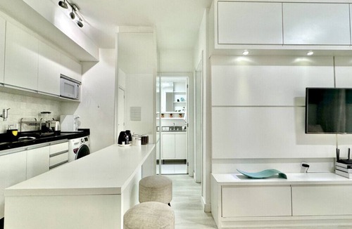 Matriz Apartment | Apto 1 quarto no Batel com sacada, 17º andar Torre B do Lifespace