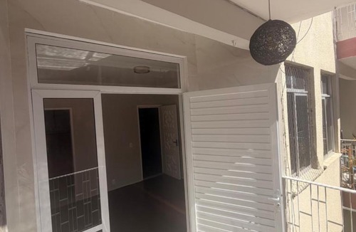 Henrique Jorge Apartment | Apto 2 quartos varanda 15 km da Beira Mar