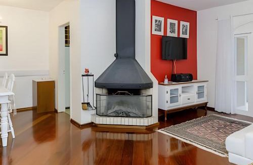 Vila Suica Apartment | Apto amplo e aconchegante com Ar quente/frio