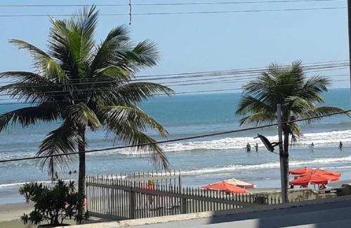 Mongagua Apartment | Apto em Prédio Frente pro Mar com WiFi 2 Qtos Garagem MongaguáSP