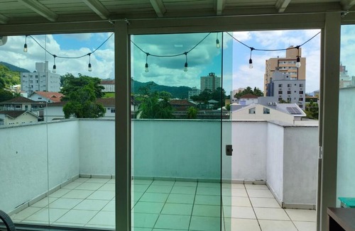 Velha Apartment | Apto fundos da vila germânica, 2 suites (301 vila)