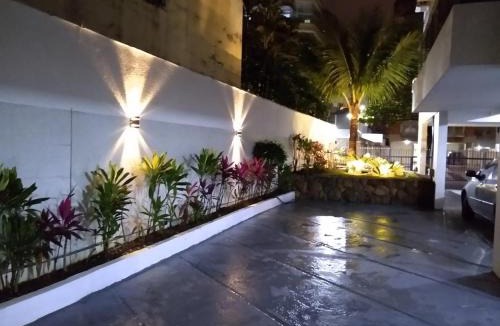 Jardim Ana Maria Apartment | Apto Novo a uma Quadra da Praia