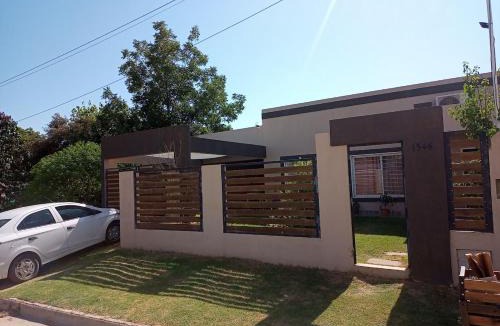 San Jose House | Aquinini