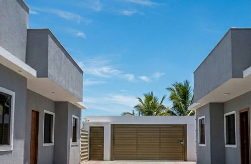 Arraial do Cabo House | Arraial do Cabo House in a Gated Community with Jacuzzi, BBQ, Garage & Pet Friendly