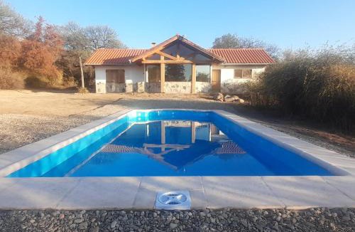Las Rosas House | Atardecida