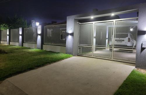 Bahia Blanca House | BAHIA BLANCA-BARRIO PARQUE
