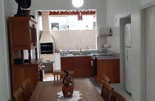 Juquehy House | Beach house in gated community, 2 suites, air conditioning, barbecue, 2 swimming pools.