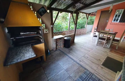 Praia da Armacao do Itapocoroi House | Beach house with barbecue