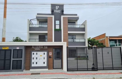 Meia Praia Apartment | Beaches, Beto Carrero and Airport: New Apartment in Meia Praia with Comfort!