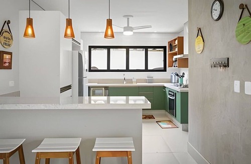 Guarutuba House | Beachfront with pool - Costa do Sol
