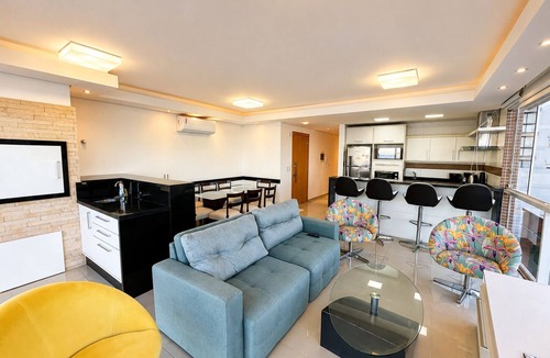 Capao da Canoa RV Rental | Beachfront apartment in the center of Capão da Canoa with 3 suites, 100% air-conditioned.