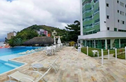 Prainha House | Beachfront apartment with heated pool - Prainha, Caraguatatuba