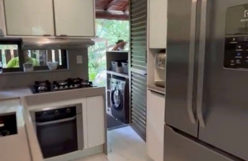Praia dos Carneiros House | Beachfront Bungalow with Staff in Carneiros