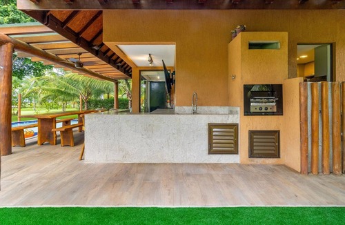 Praia dos Carneiros House | Beachfront Bungalow with Staff in Carneiros