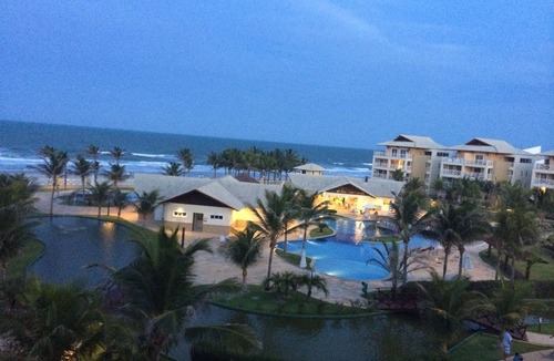 Porto das Dunas Apartment | Beachfront duplex 2km from Beach Park in the most complete condominium in Porto das Dunas.