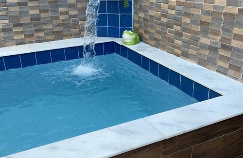 Cibratel I House | Beachfront house with pool, barbecue + Wi-Fi in Itanhaém, SP