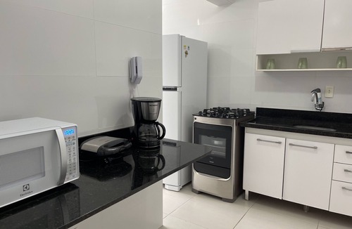 Barra Sul Apartment | Beachfront property - WiFi - 2 Air Conditioners - Garage - 1 bedroom