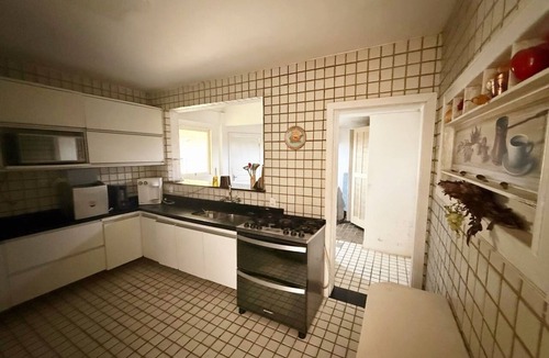 Ilha Do Jorge House | Beachfront Paradise House in Angra dos Reis with Pool, Deck, and More!