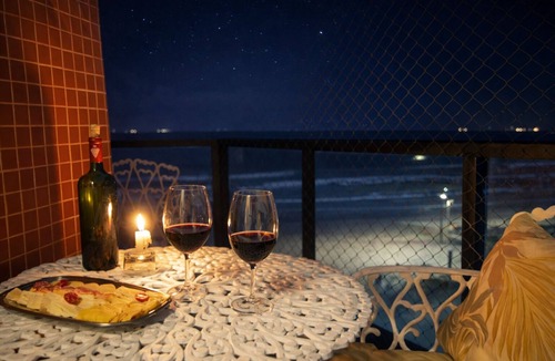 Guilhermina Apartment | Beachfront property, 13th floor, heated pool, air conditioning in rooms in Guilhermina, sleeps 8.
