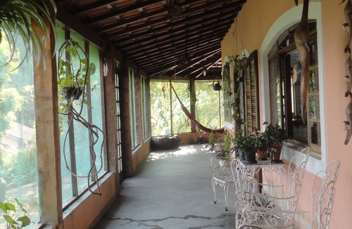 Sao Sebastiao Cottage | Beachfront Property with Waterfalls