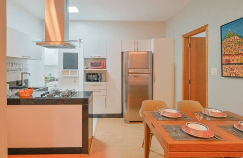 Copacabana Apartment | Beautiful apartment in Copacabana near the beach.