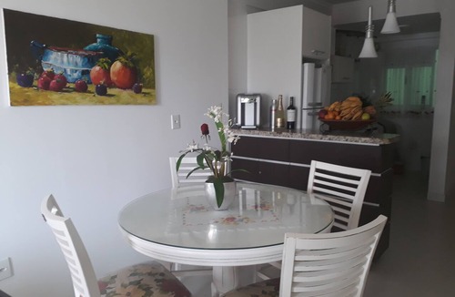 Bombas Apartment | Beautiful apartment with sea and mountain views.