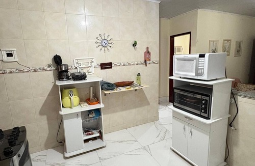 Tamoios House | Beautiful house near the beach.