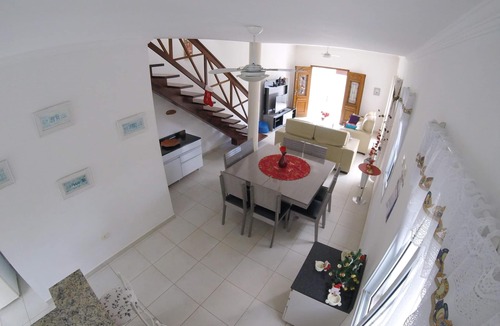 Lazaro House | Beautiful House on Lázaro Beach, Ubatuba - Available for rent for weekends, holidays and vacations.