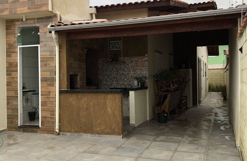 Tupy House | Beautiful house with pool.