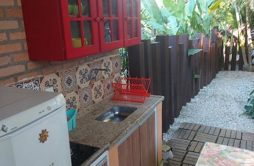 Itamambuca Ski Chalet | Beautiful little chalet near the beach in the Itamambuca gated community with complete security.
