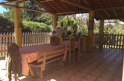 Munhoz House | Beautiful property with a lovely house facing the lake, featuring an orchard, vegetable garden, and animals.