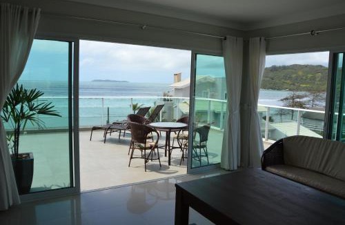 Canto Grande Apartment | Belíssima cobertura duplex - De frente para o mar - Bombinhas-SC
