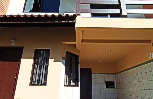 Canto Grande House | Best value for money in Mariscal - 150 meters from the beach.