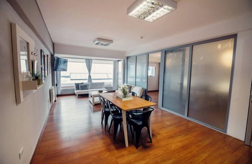 Province of Tierra del Fuego Apartment | Bright Loftwith mountain views