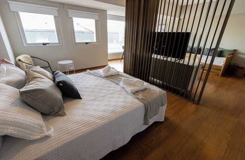 Province of Tierra del Fuego Apartment | Bright Loftwith mountain views