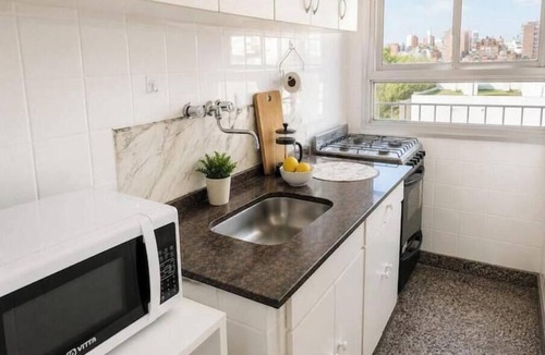 Nunez House | Bright, modern apartment with a balcony in Núñez