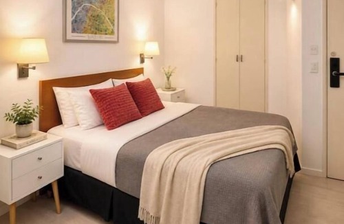 Microcentro Apartment | Bright Studio in Esmeralda | Prime Location