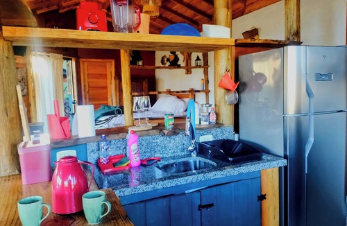 Cambara do Sul Cabin | By the stream, a tranquil cabin nestled in the heart of nature.
