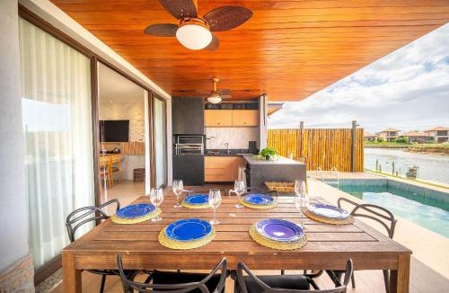 Marina House | Bz14 House with pool and Jet Ski pier on the canal!