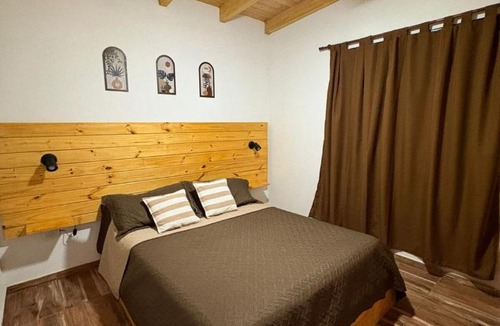 Alta Gracia Apartment | Cabaña tranquila y gran parque ideal para parejas