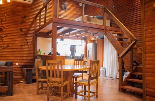 Autodromo Ski Chalet | Cabana Texas Estilo Country com Hidro e Lareira