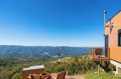 Anitapolis Ski Chalet | Cabin With Panoramic View of the Sierra Vst043