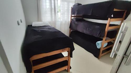 Tijucas Bed & Breakfast | Cama Quarto Coletivo Hostel ou Quarto até 4 pessoas e Piscina Pousada Tijucas Lua Encantada