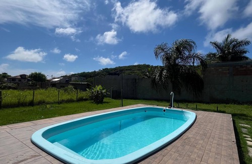 Sao Jose House | Cantinho das Emerências, a house near the beach in a rustic style with a swimming pool!