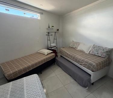 Guarulhos House | Casa 1 inteira com garagem a 7km do aeroporto de Guarulhos